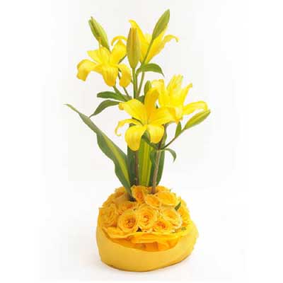 Basket of 20 yellow roses with yellow lilies flowers - for birthday anniversary valentine congratulations good-luck - free urgent delivery India - Delhi Mumbai Bangalore Pune Hyderabad Chennai Kolkata Ahmedabad