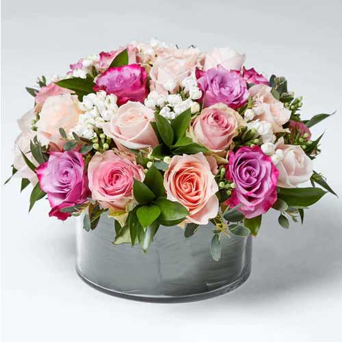 Box of light and dark pink roses flowers - for birthday anniversary valentine congratulations good-luck - free urgent delivery India - Delhi Mumbai Bangalore Pune Hyderabad Chennai Kolkata Ahmedabad